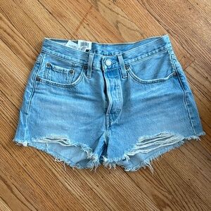 NWT Levi’s 501 shorts